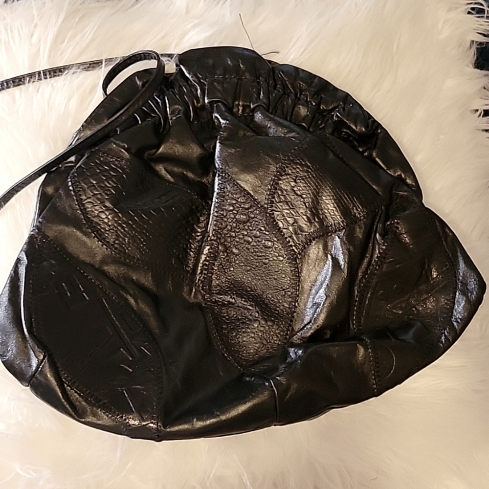 Vintage faux leather print purse